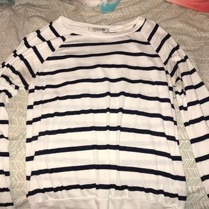 Black and white striped long sleeve t- shirt.